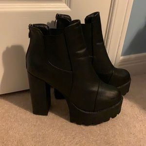 Pretty Little Thing heeled boots